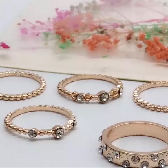 ✨Rose Gold Plated Crystal Stacked Rings✨ - Picture 4 of 6